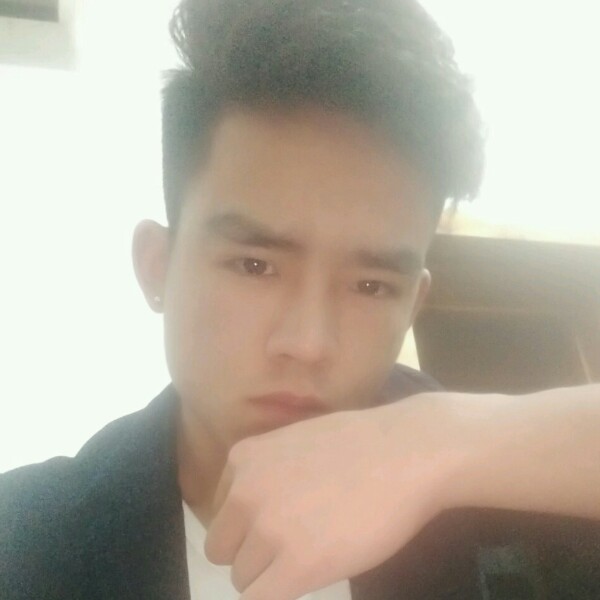 韩宝呀的照片