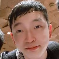 义气倾心豆芽的照片