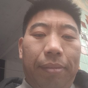 心灵美踢橘子的照片