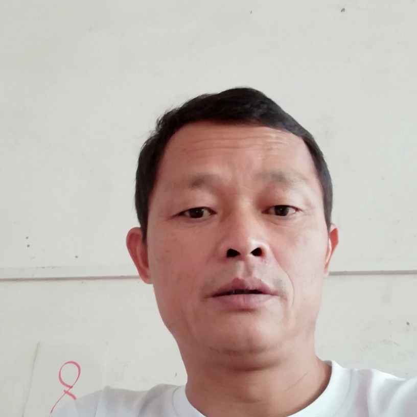 深海乌木的照片