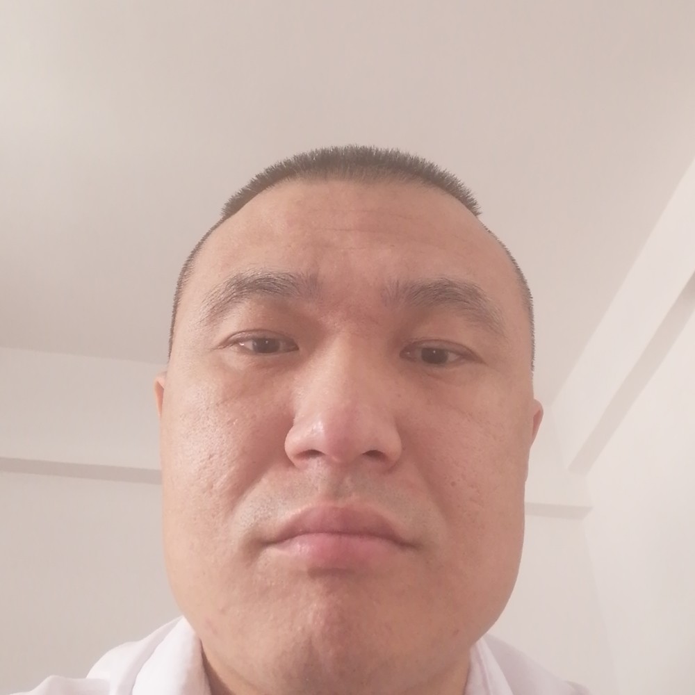 小懒猪笑会撒娇的照片