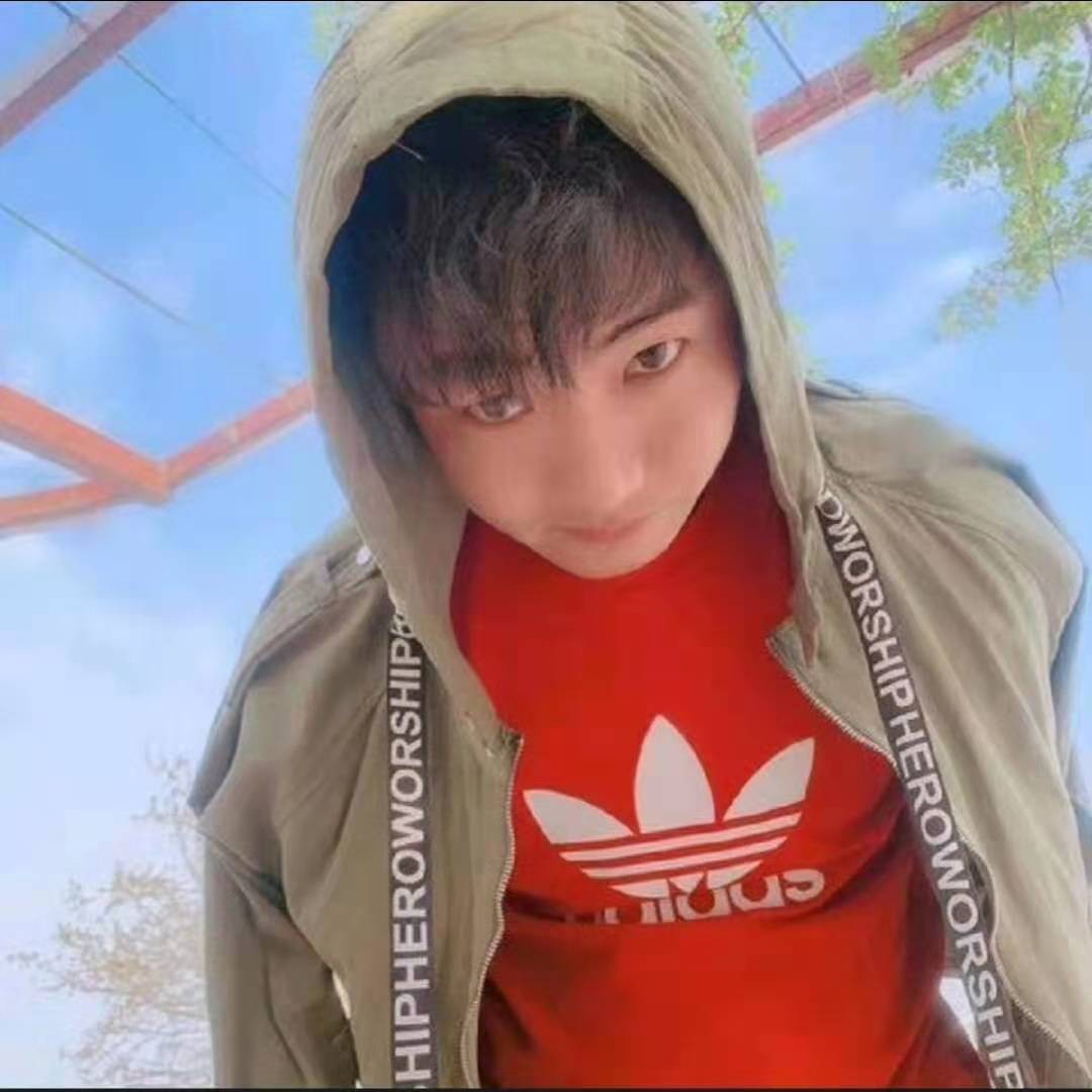 失眠向服饰的照片