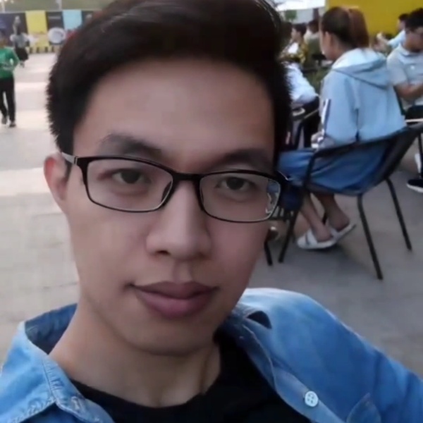 基努的照片