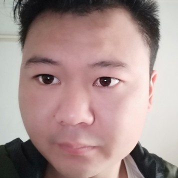 她的的照片