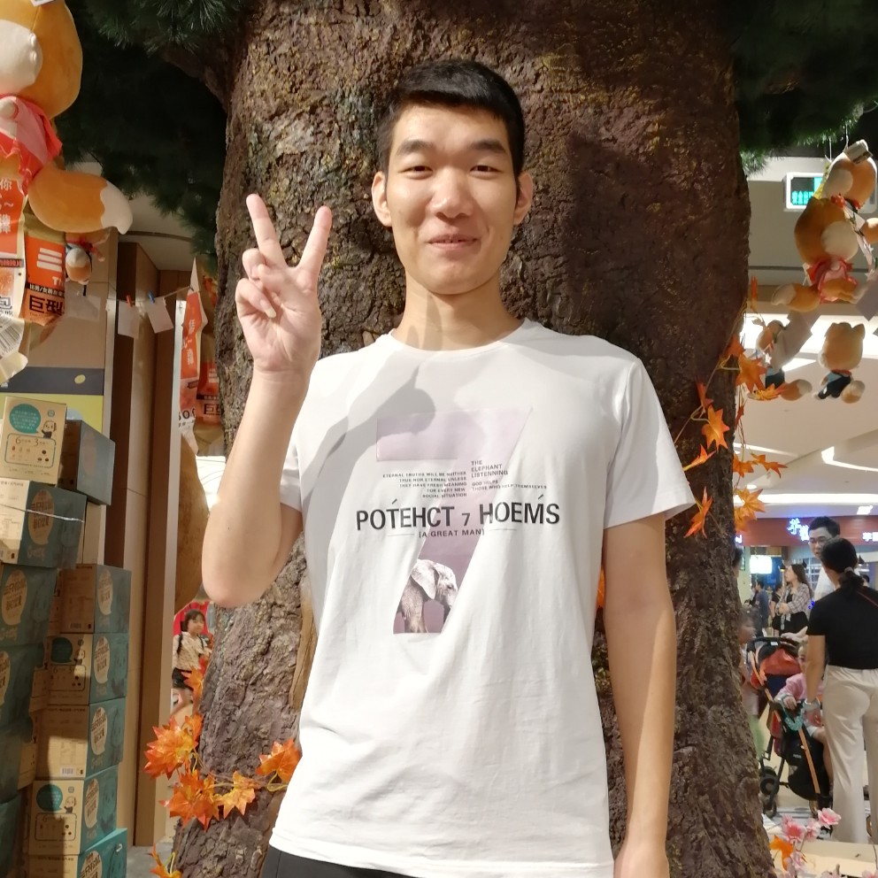 煎饼挽手甜甜的照片