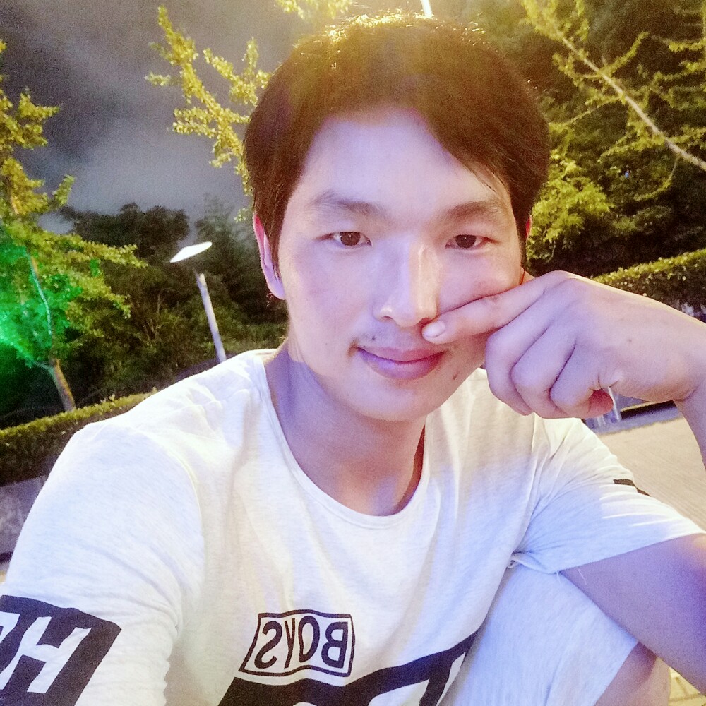 ￥落叶的忧伤￥的照片