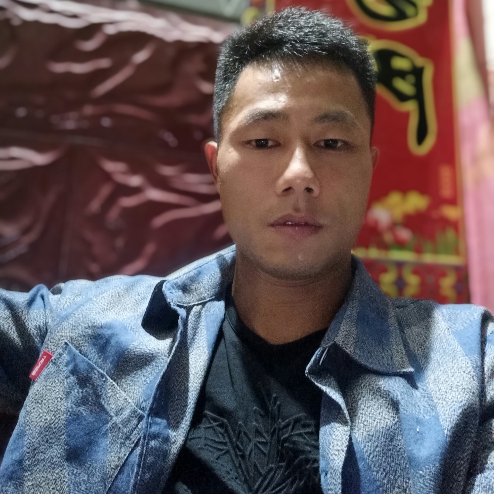 李来钱的照片
