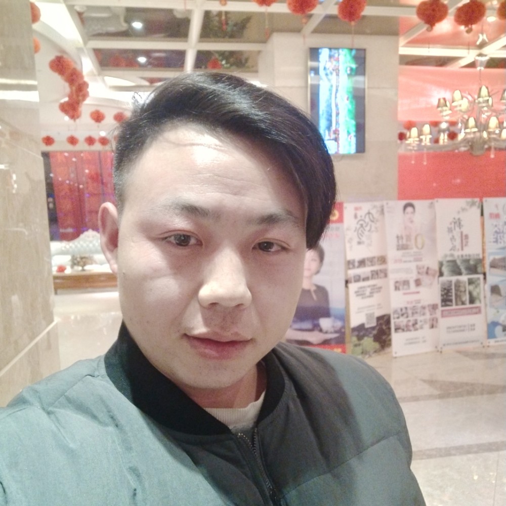 期待坟墓的照片