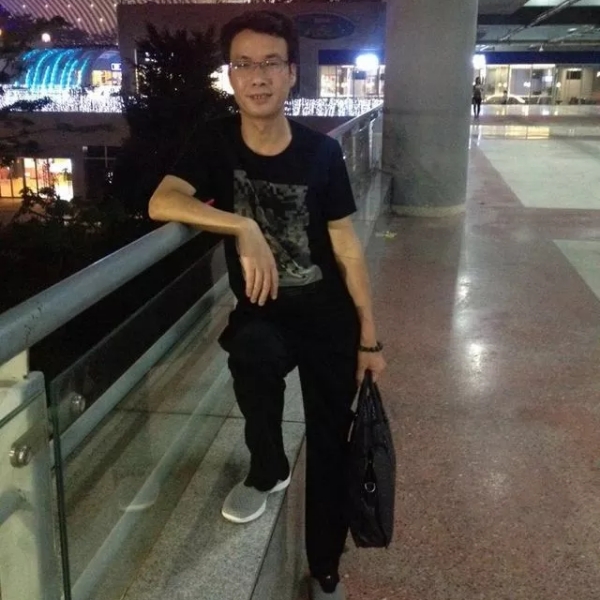 未来的伱在哪的照片