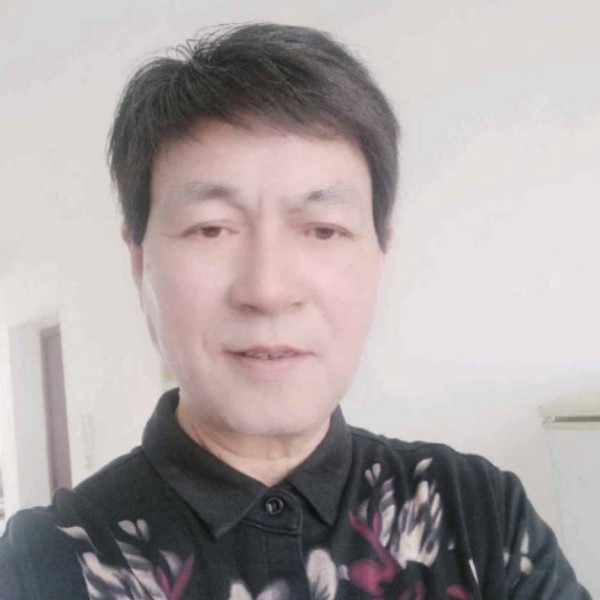 保温杯用等待的照片