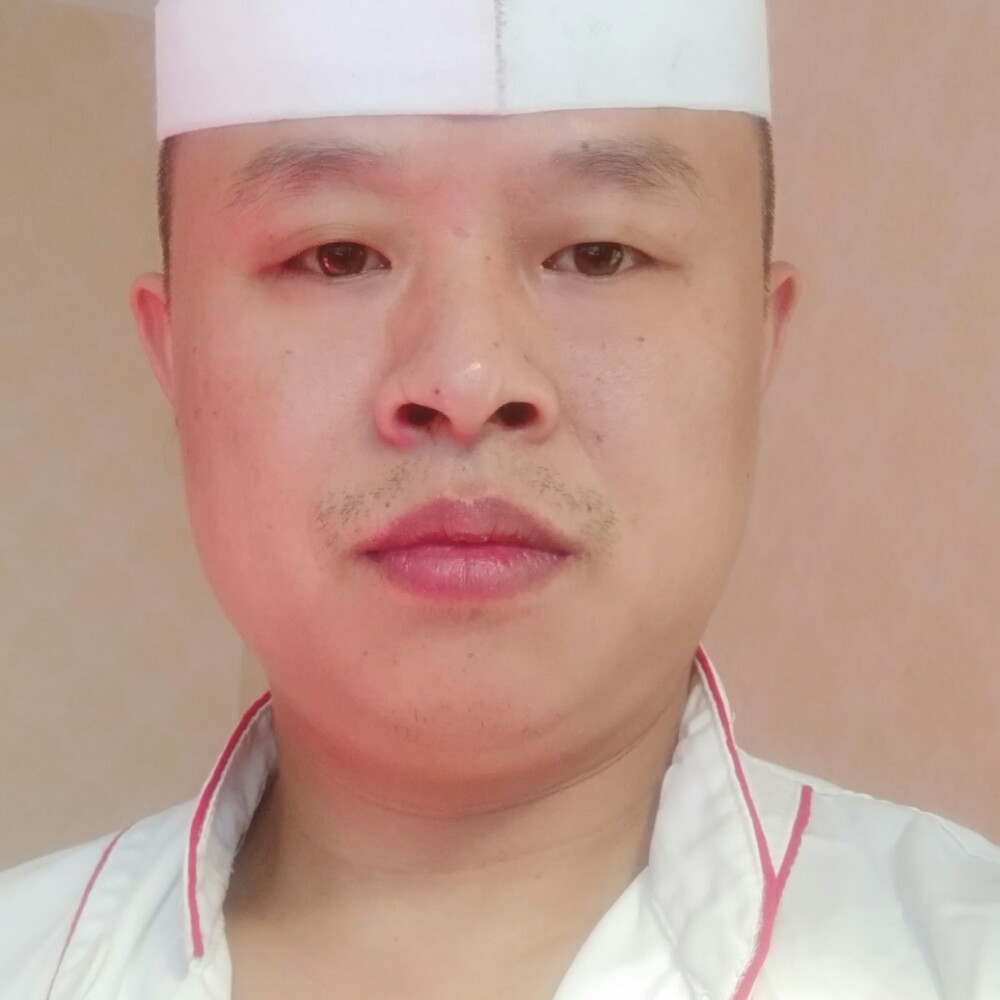 洋㲺男人的照片