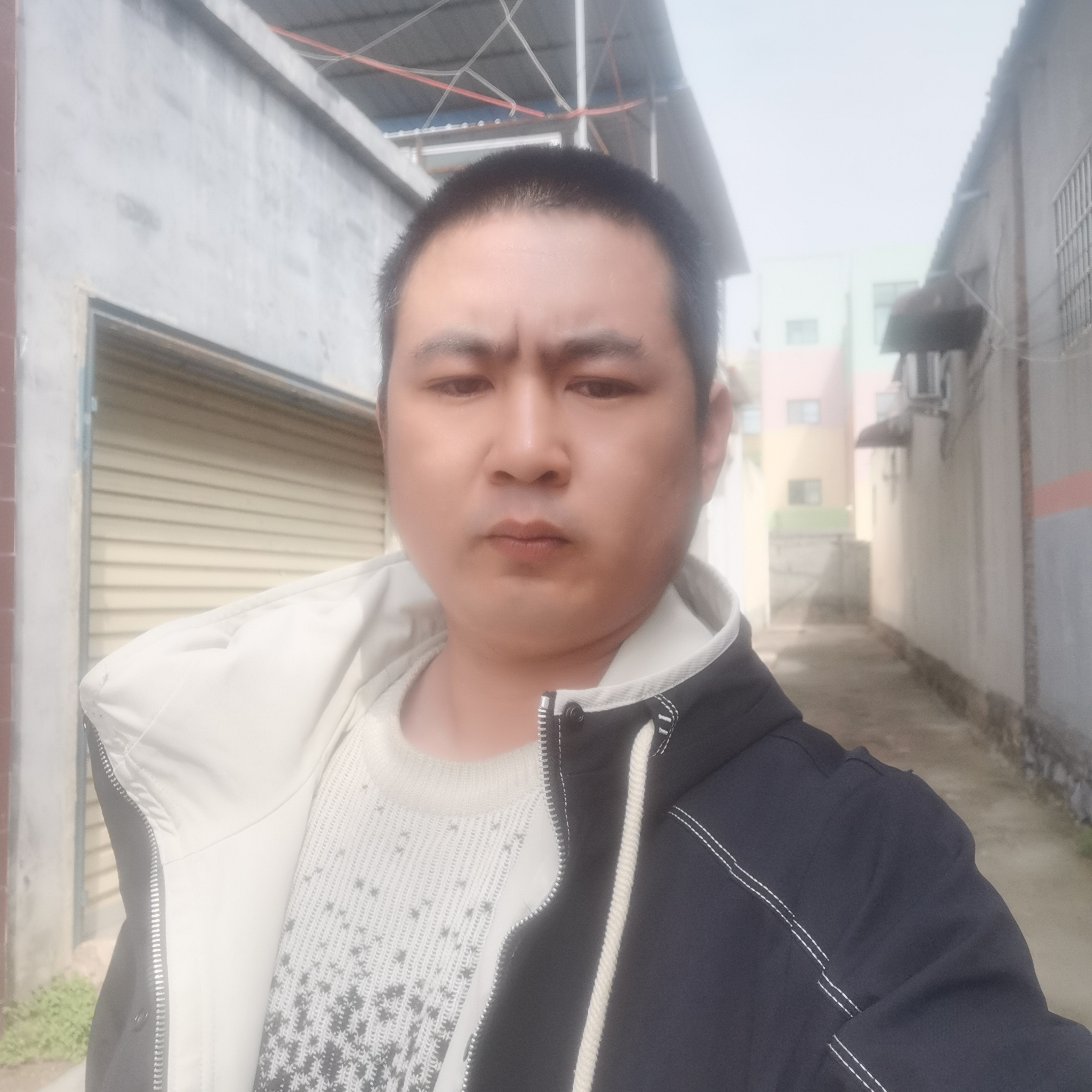 情殇泪了朴实的照片
