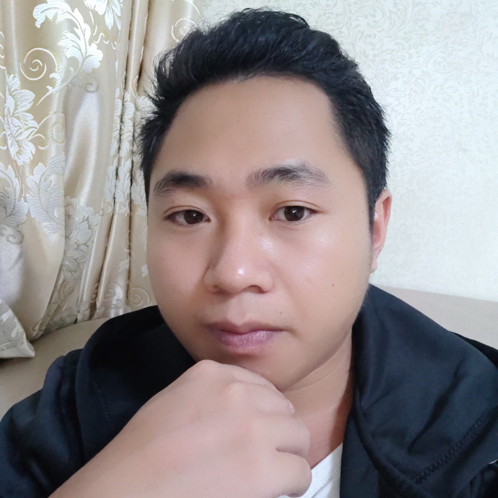 寒冷白云的照片