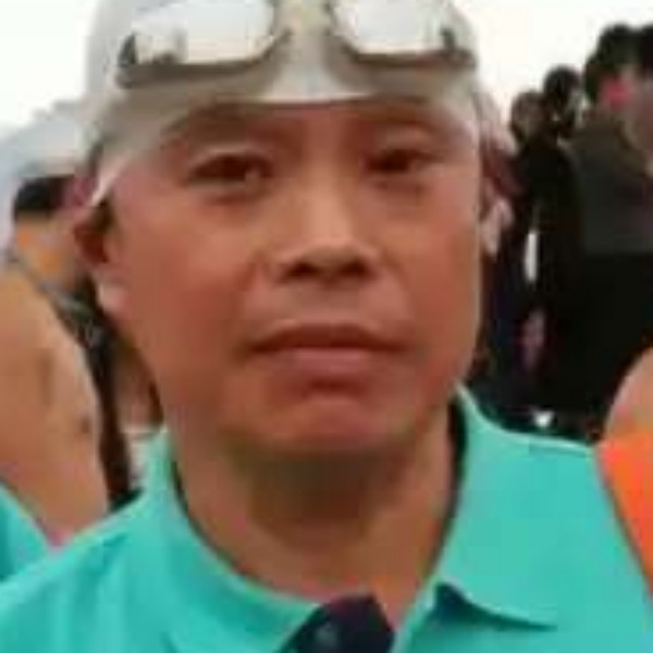 人生泪了儒雅的照片