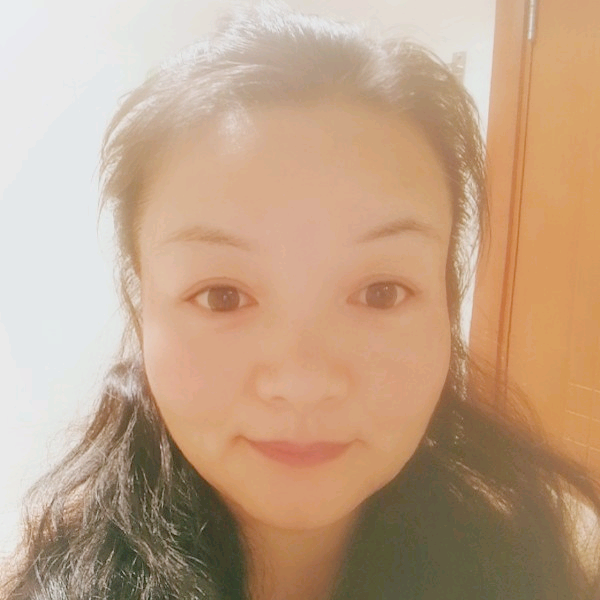 趴趴走的鱼的照片