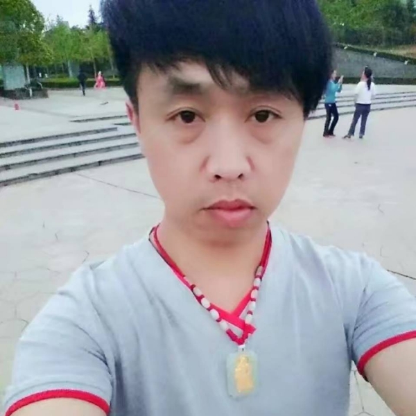 伤海滩的心的照片