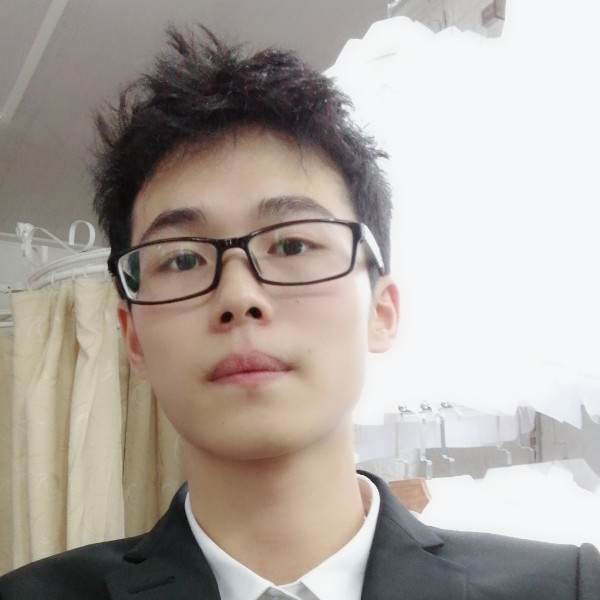执笔续画的照片