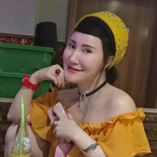 華麗爱哈密瓜的照片
