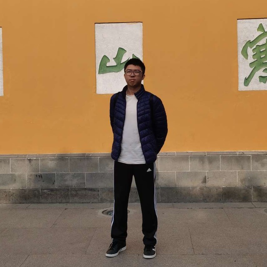 漆黑的霖子的照片