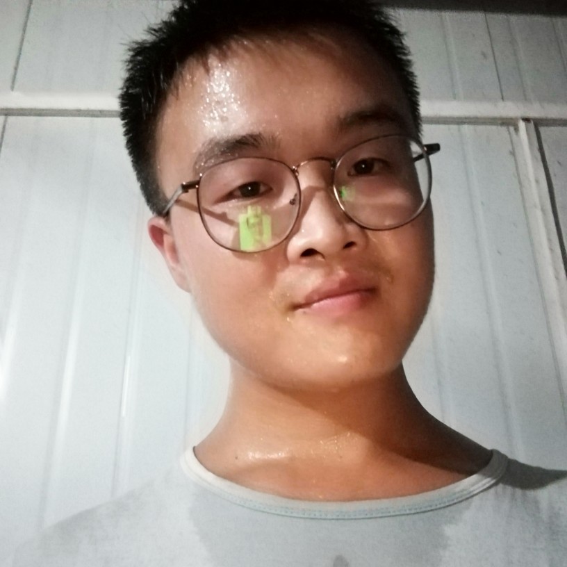 长颈鹿等待美好的照片