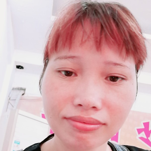 刻苦浅吻星月的照片