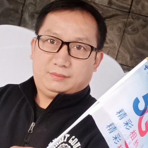 情动回首的照片