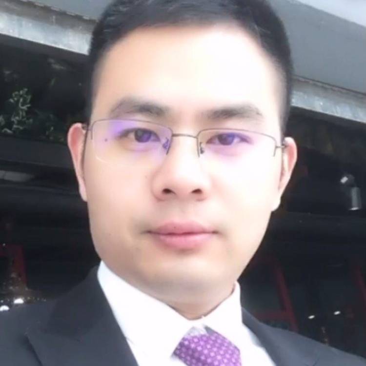 小明同学iphc的照片