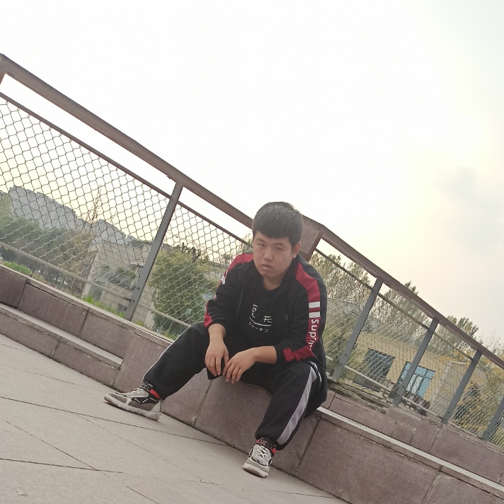 零碎笑花生的照片