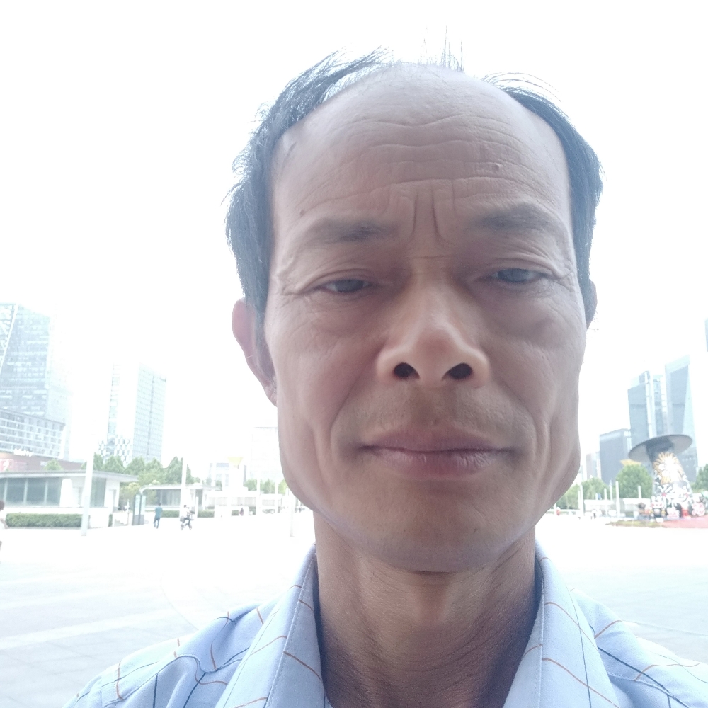 紫萱爱恋光亮的照片