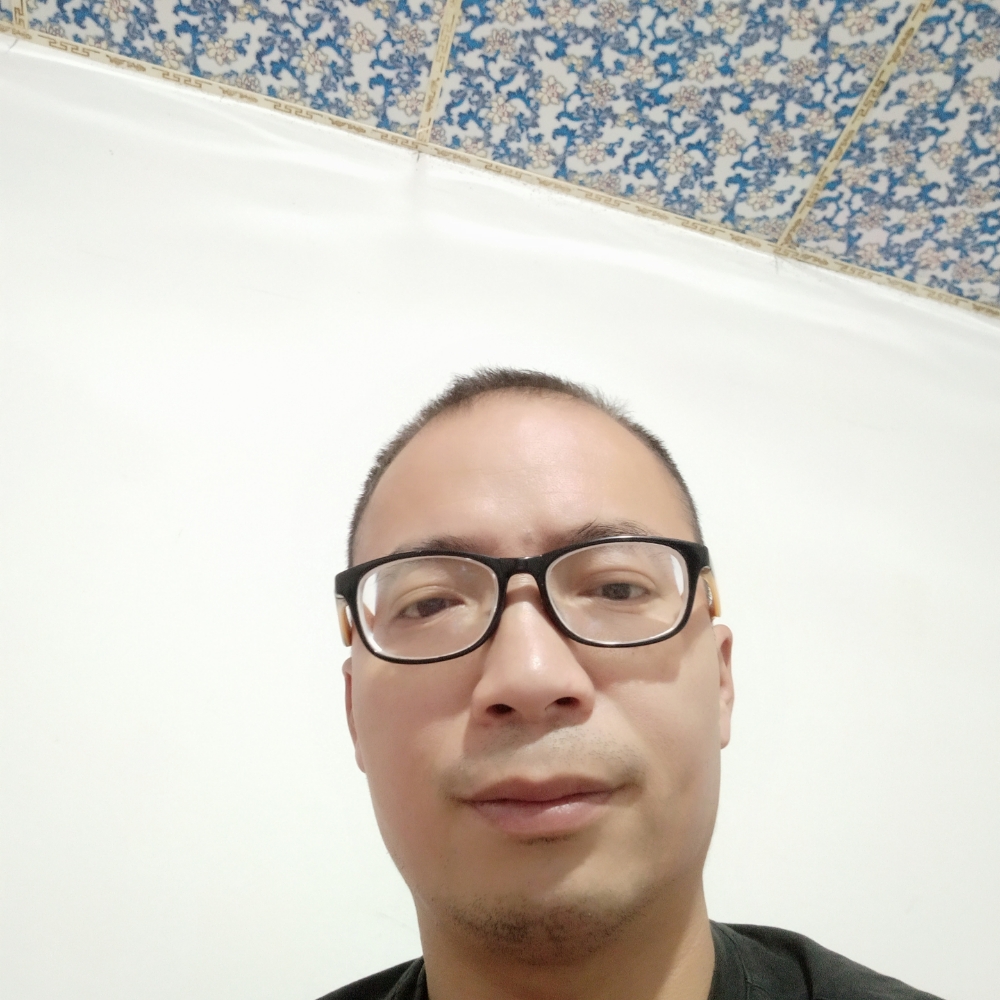 冰雨冬耀的照片