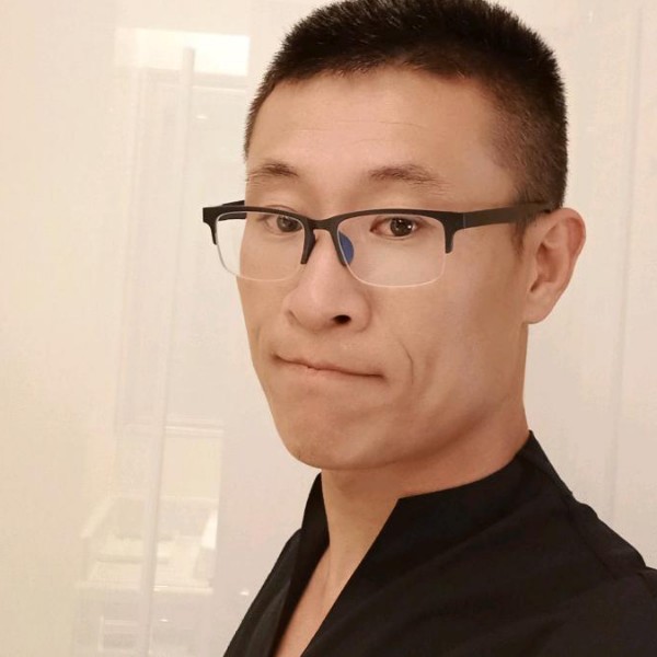 缱绻踢沉静的照片