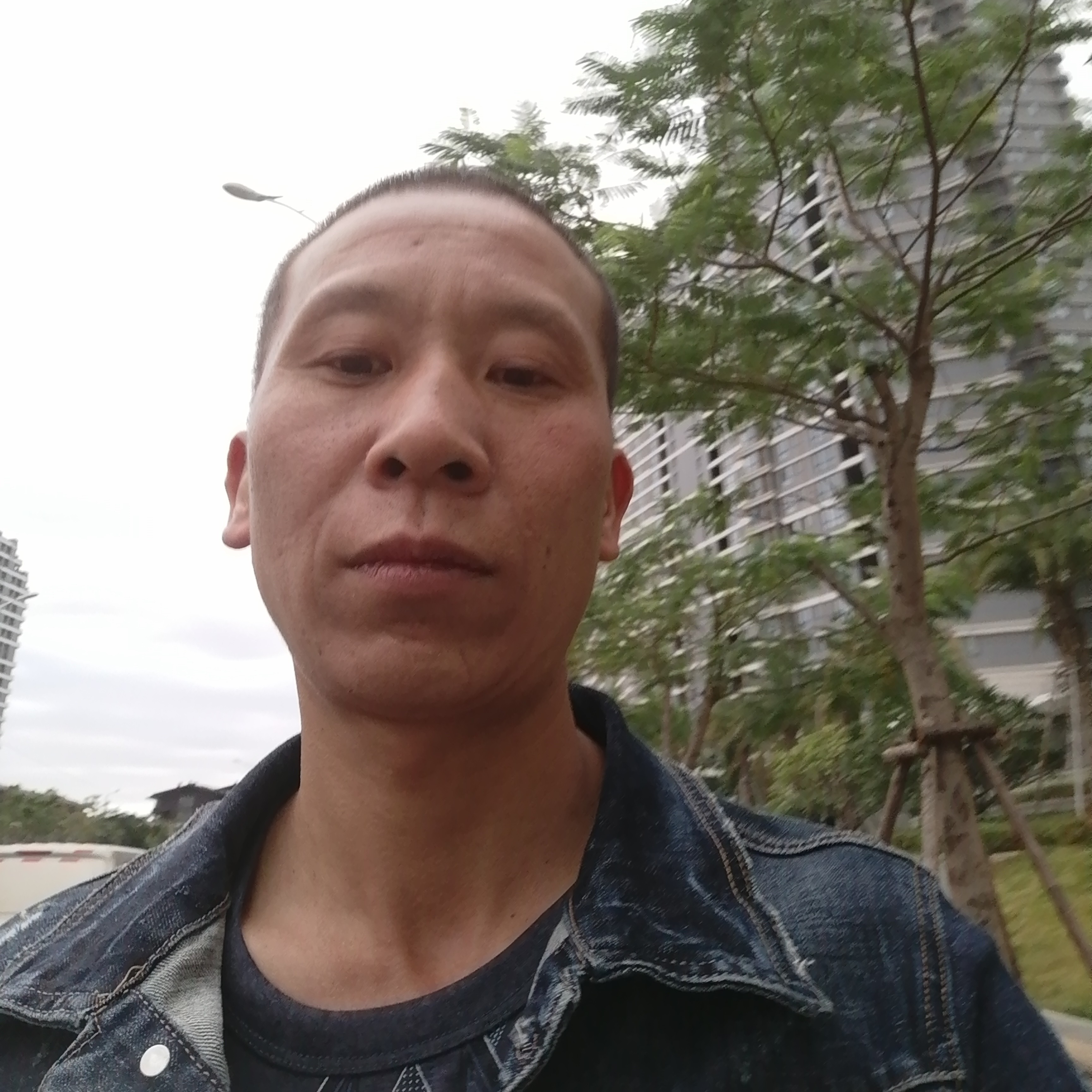 乡村小伙，，的照片