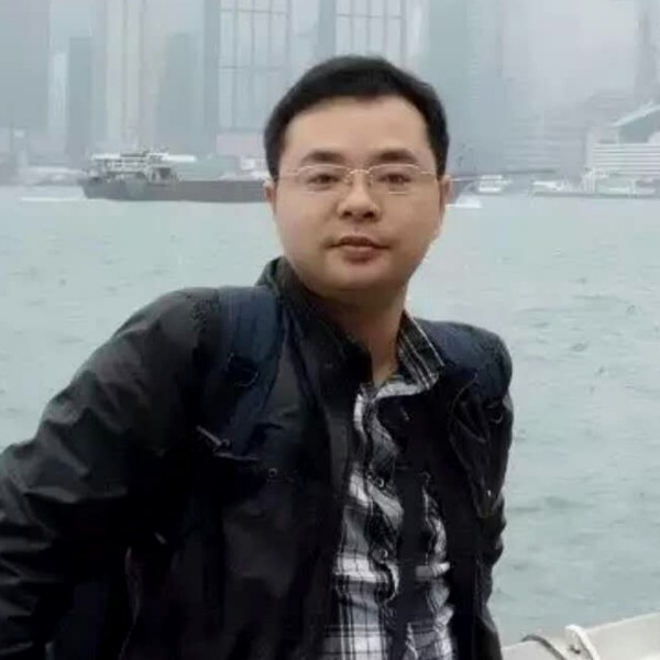 惟谦君子的照片