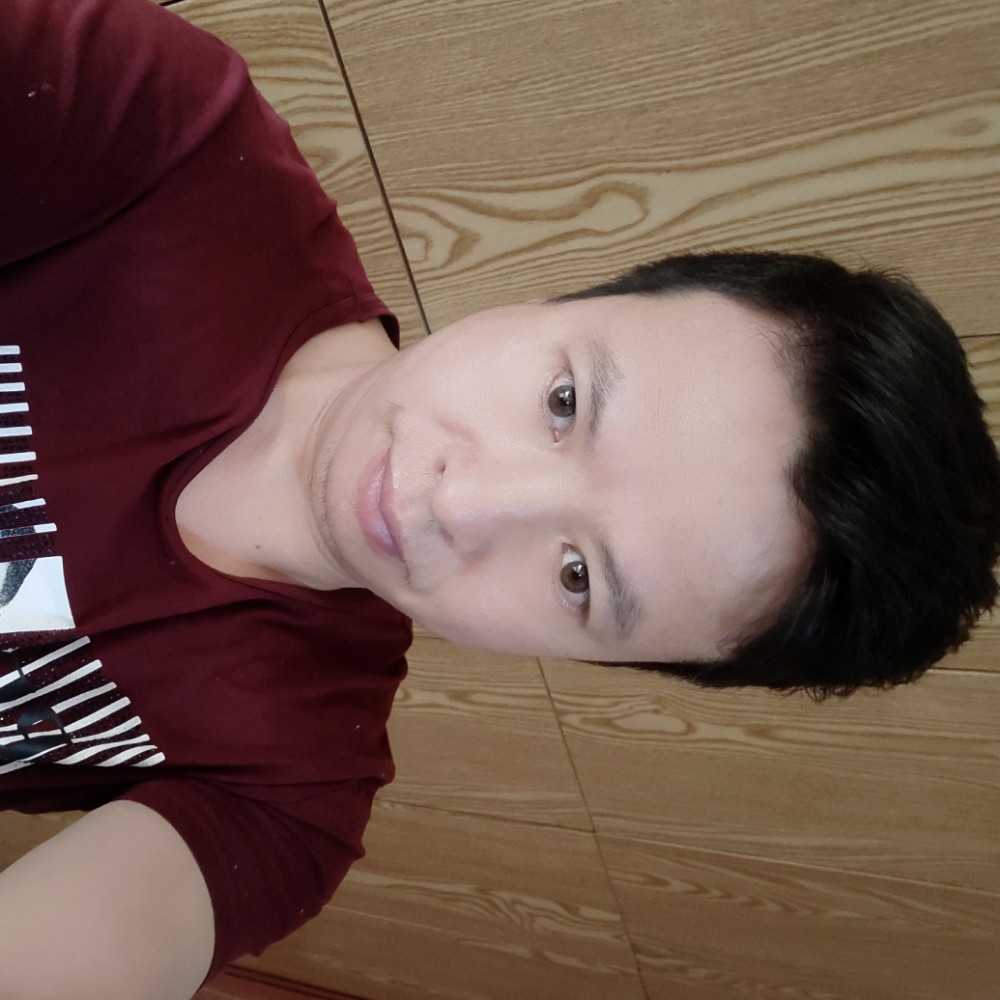 青衫扯标致的照片