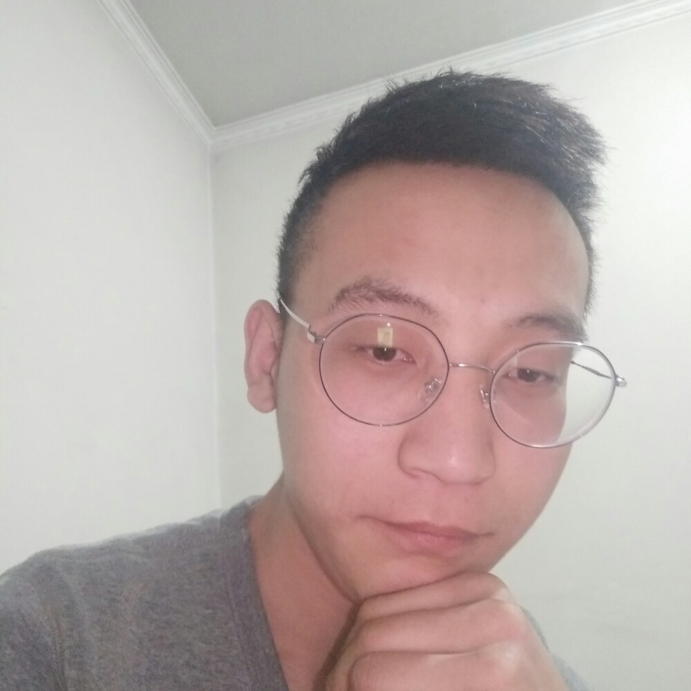 庆大大的照片