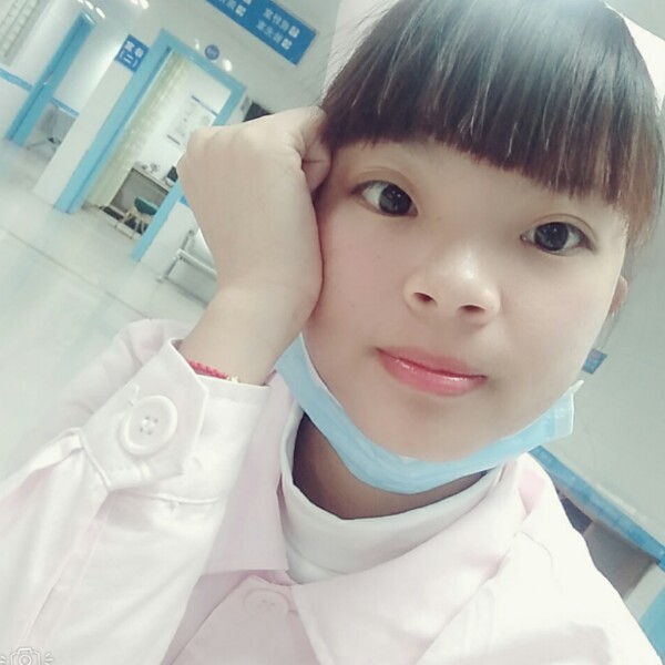 温小群的照片