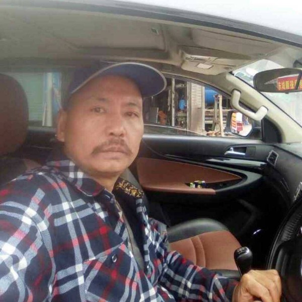 不听话的摩托的照片