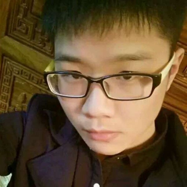帅哥寻良缘的照片