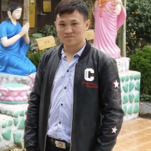 含蓄金鱼的照片
