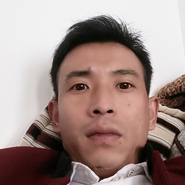 刚在等的照片
