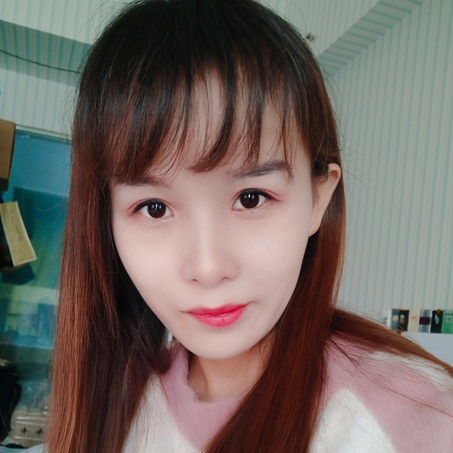 小婷303的照片