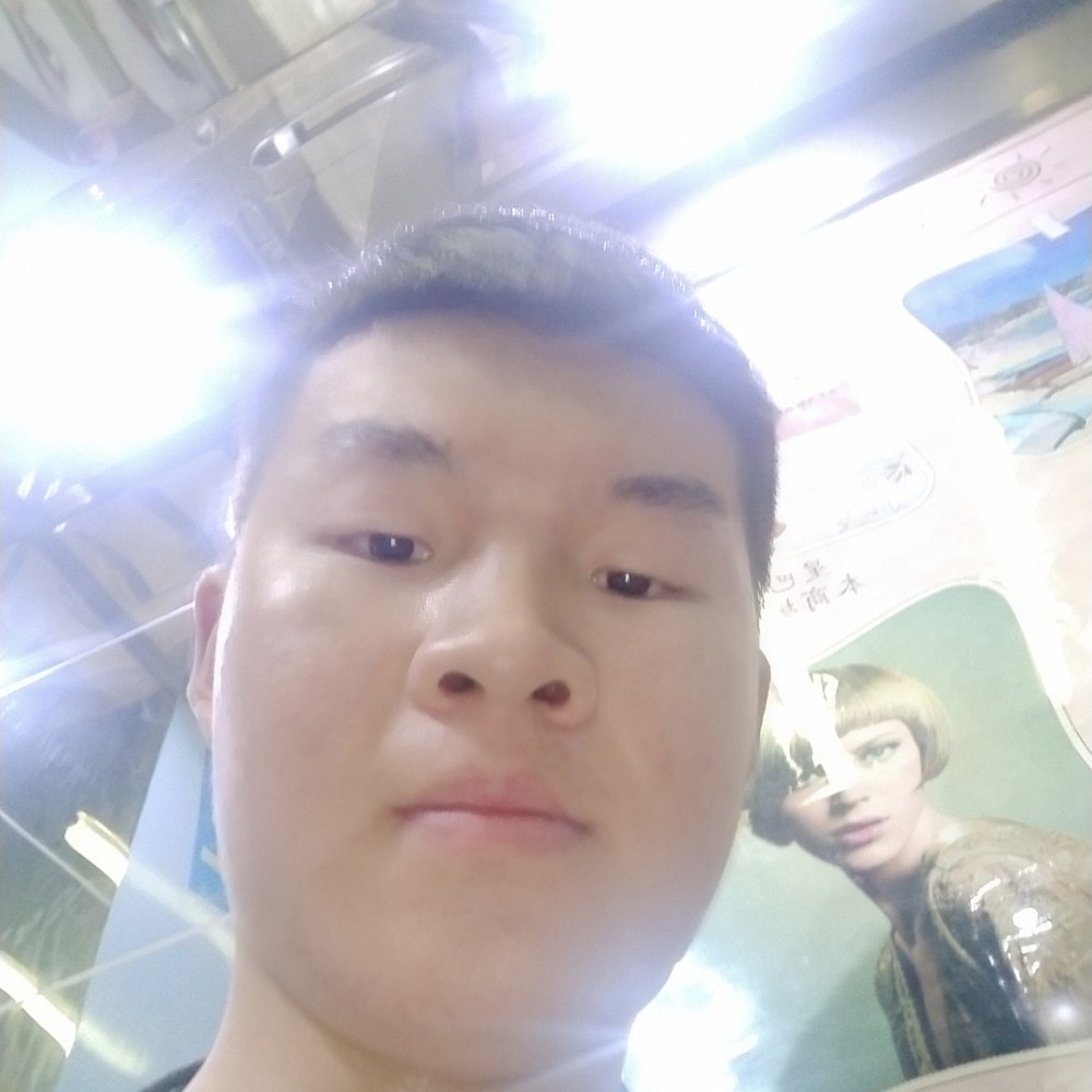曲奇改变无辜的照片