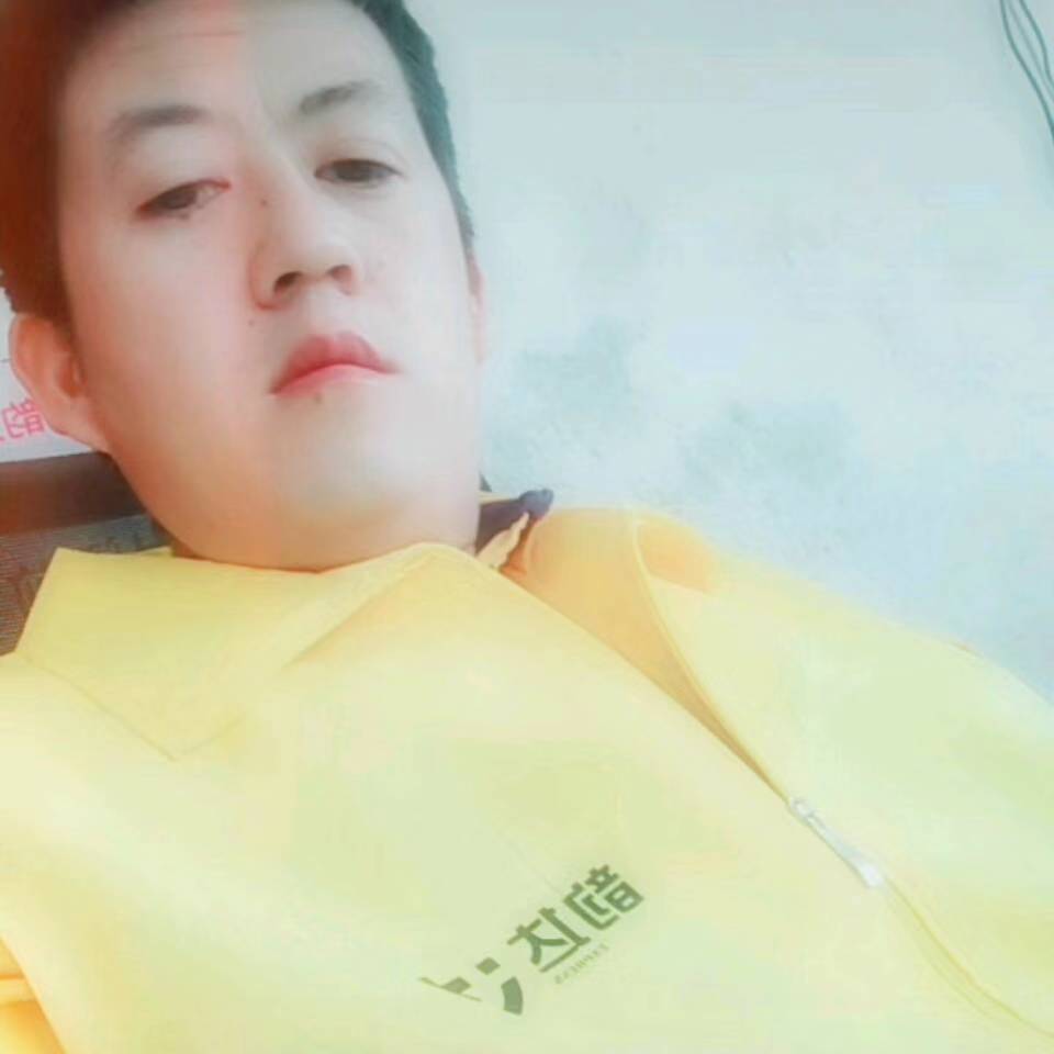 晨阳多么紧张的照片
