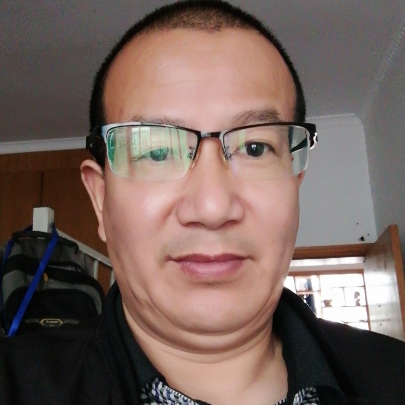 干净拾忆书本的照片