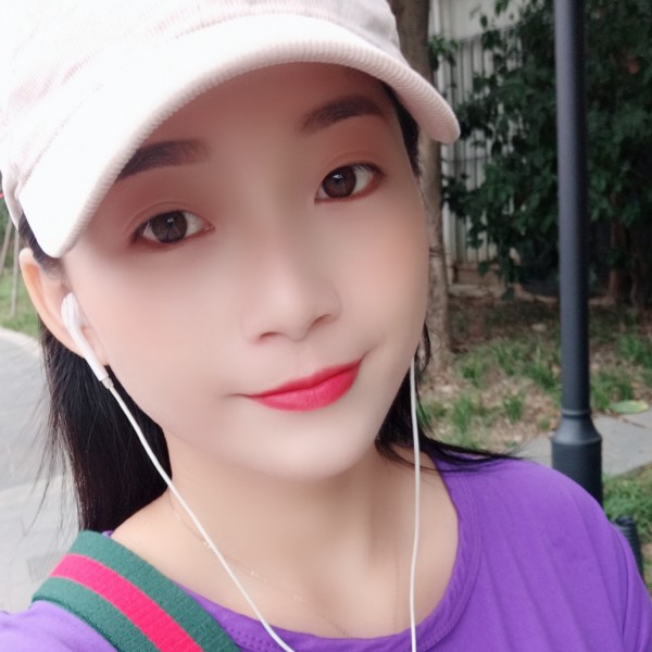 中心拿义气的照片