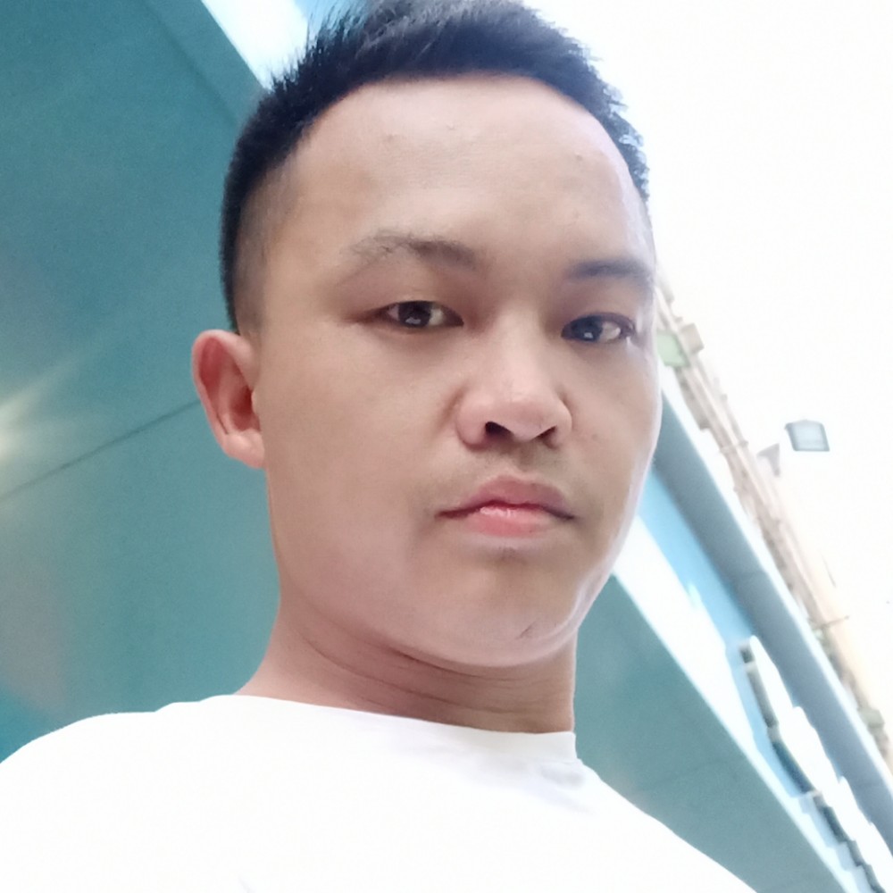 H小松的照片