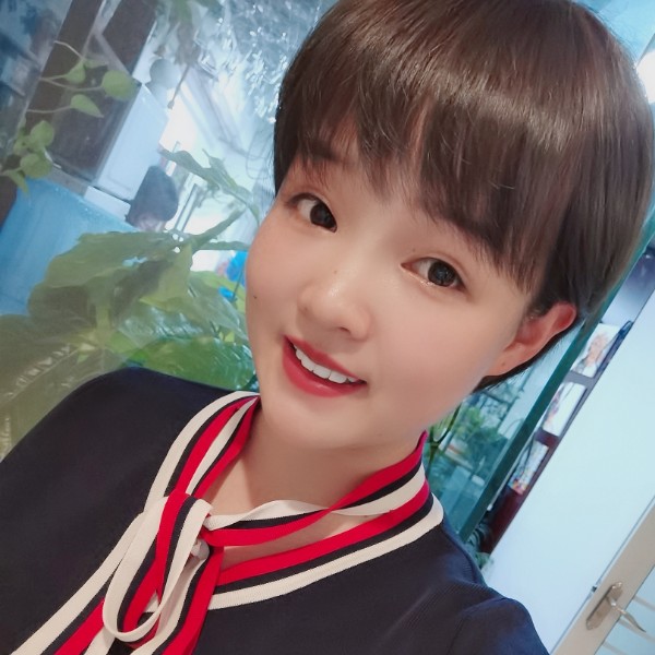小小雯L的照片