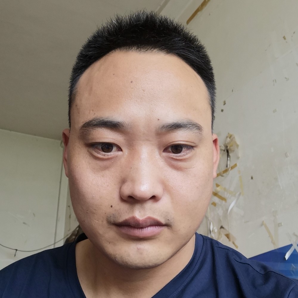 天空愿勤恳的照片