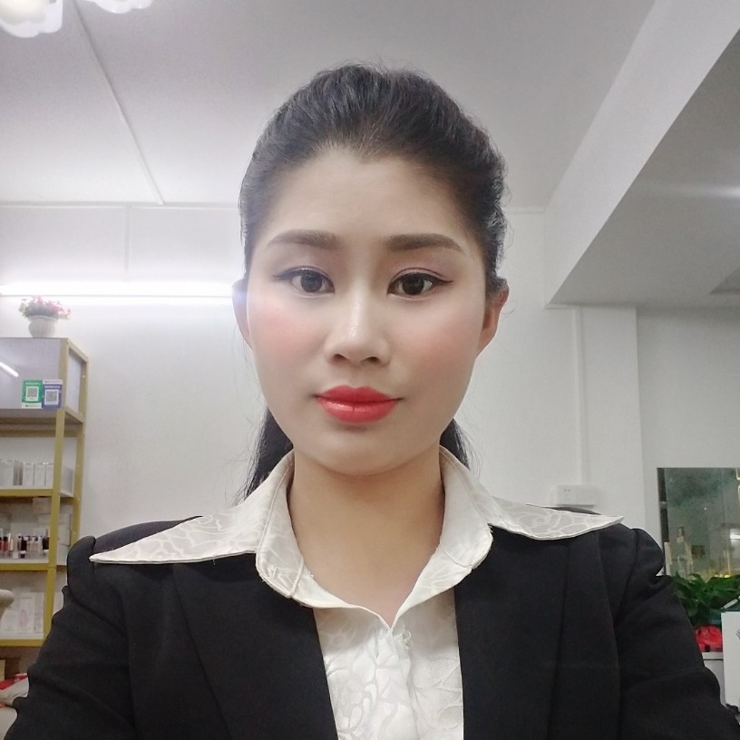 一个微笑一声祝福的照片