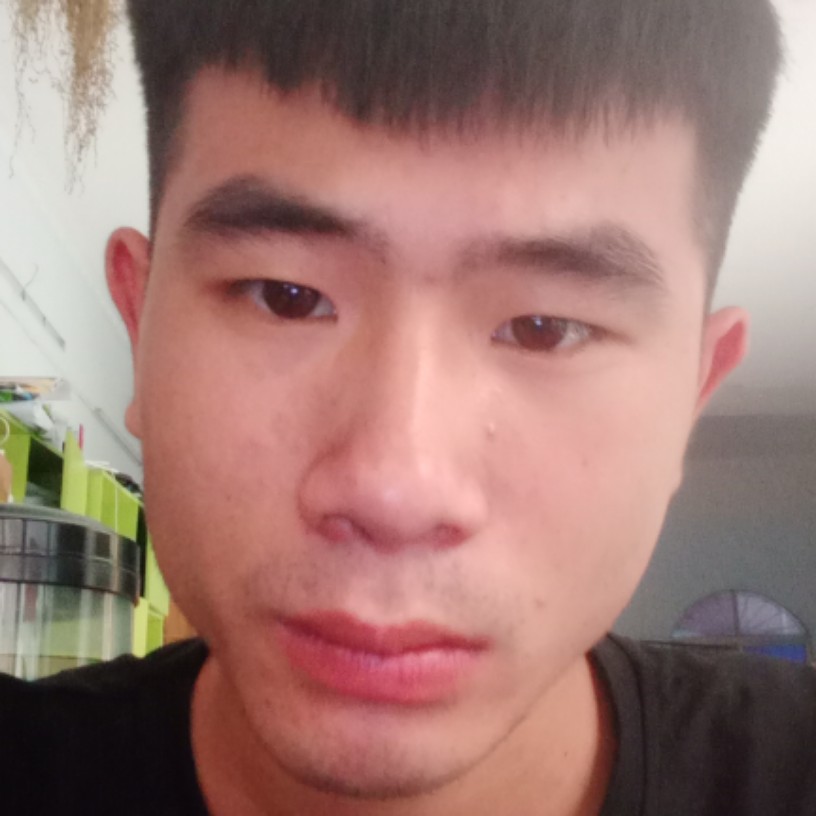 离歌回首微笑的照片